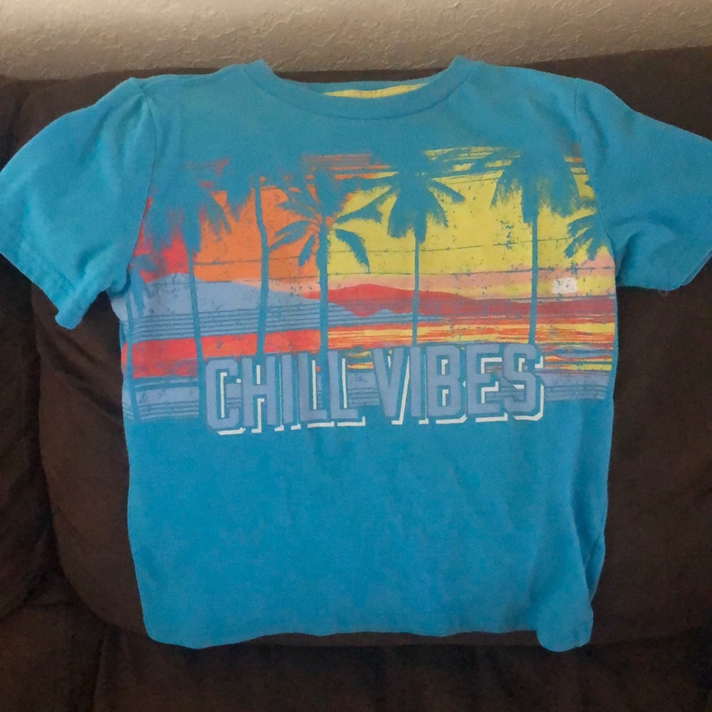 Boys size 6/7 t-shirt
